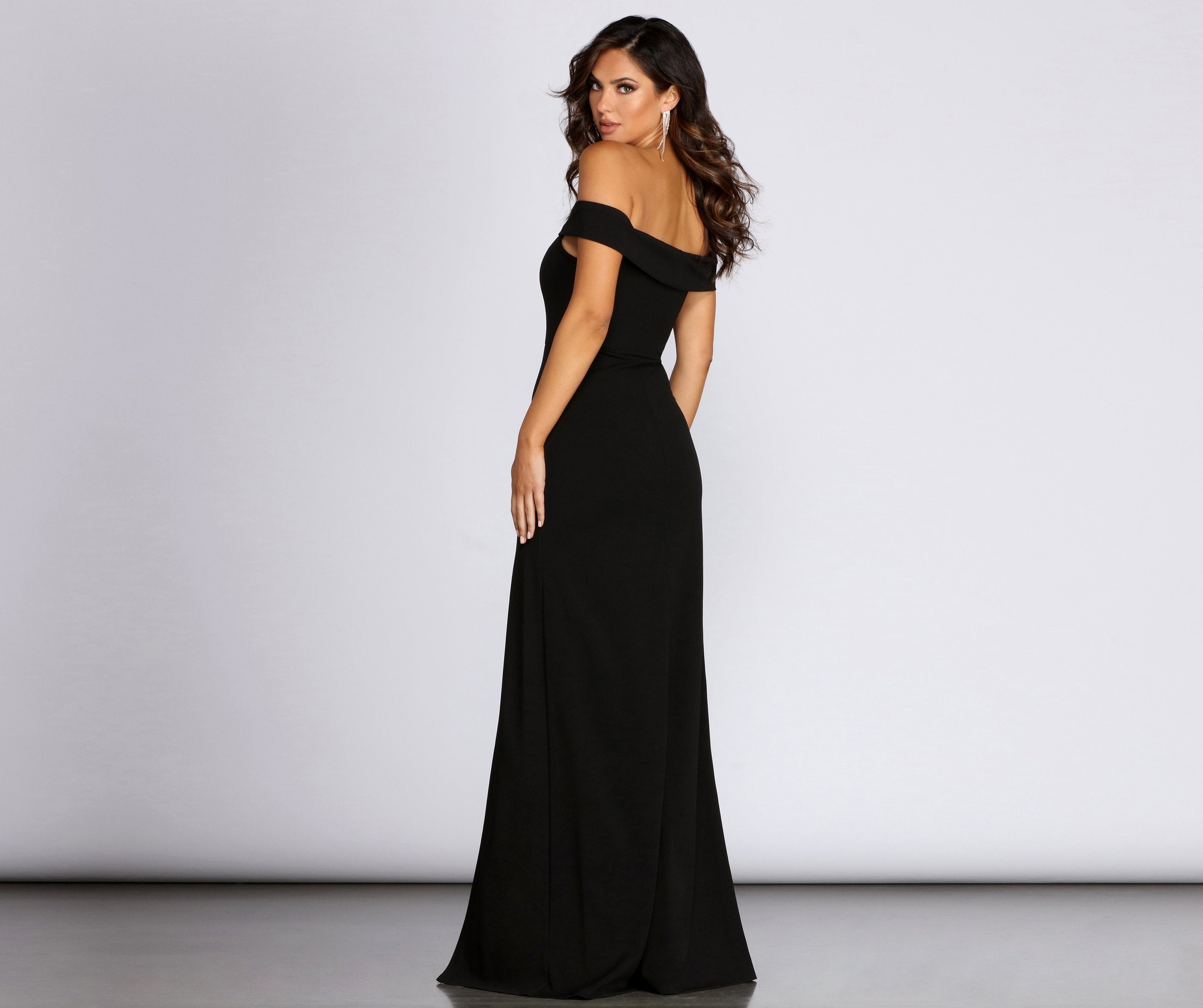 Lelia Stylish High Slit Dress