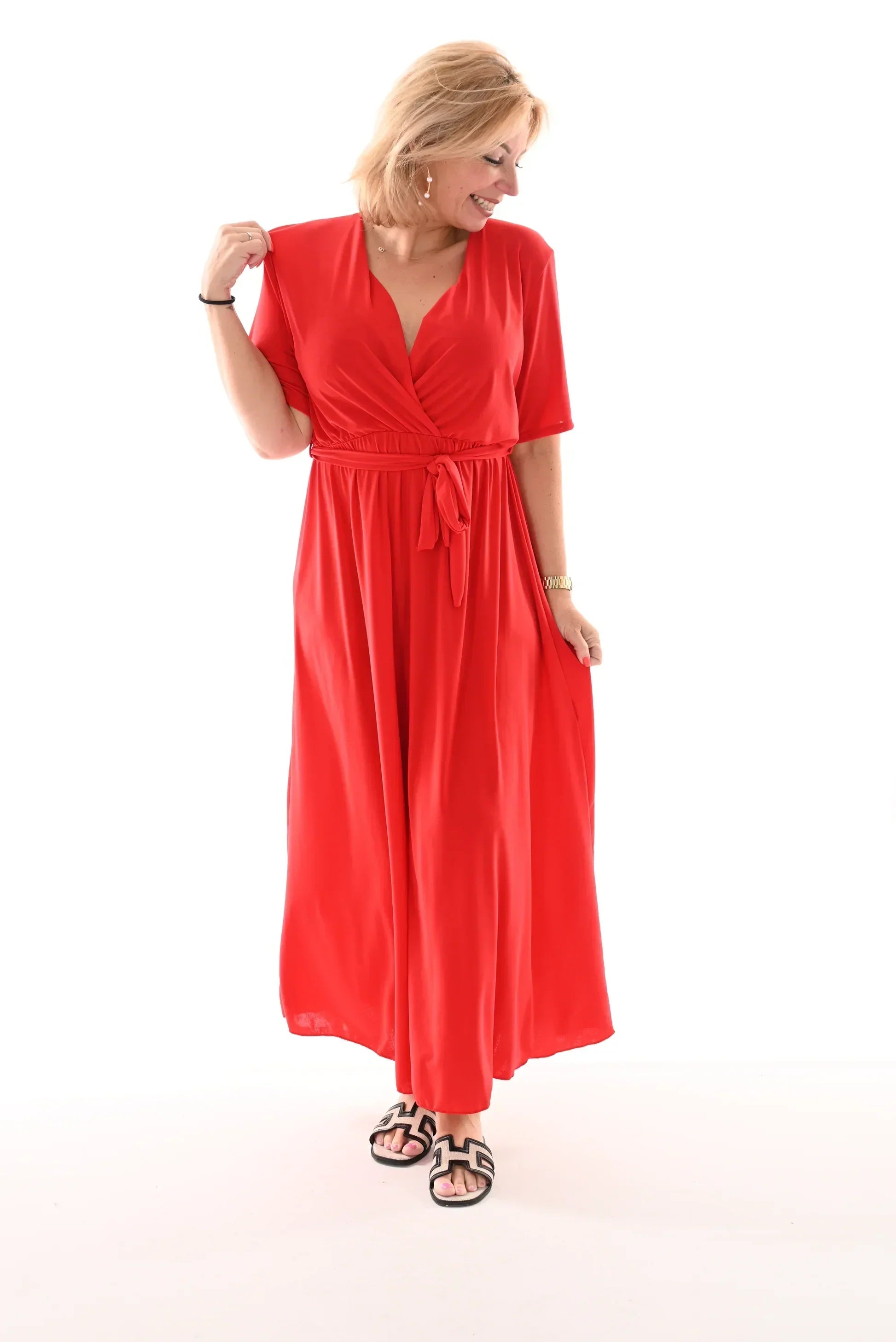 Leila Minimalist Maxi Dress Travel with Belt Premium Edit