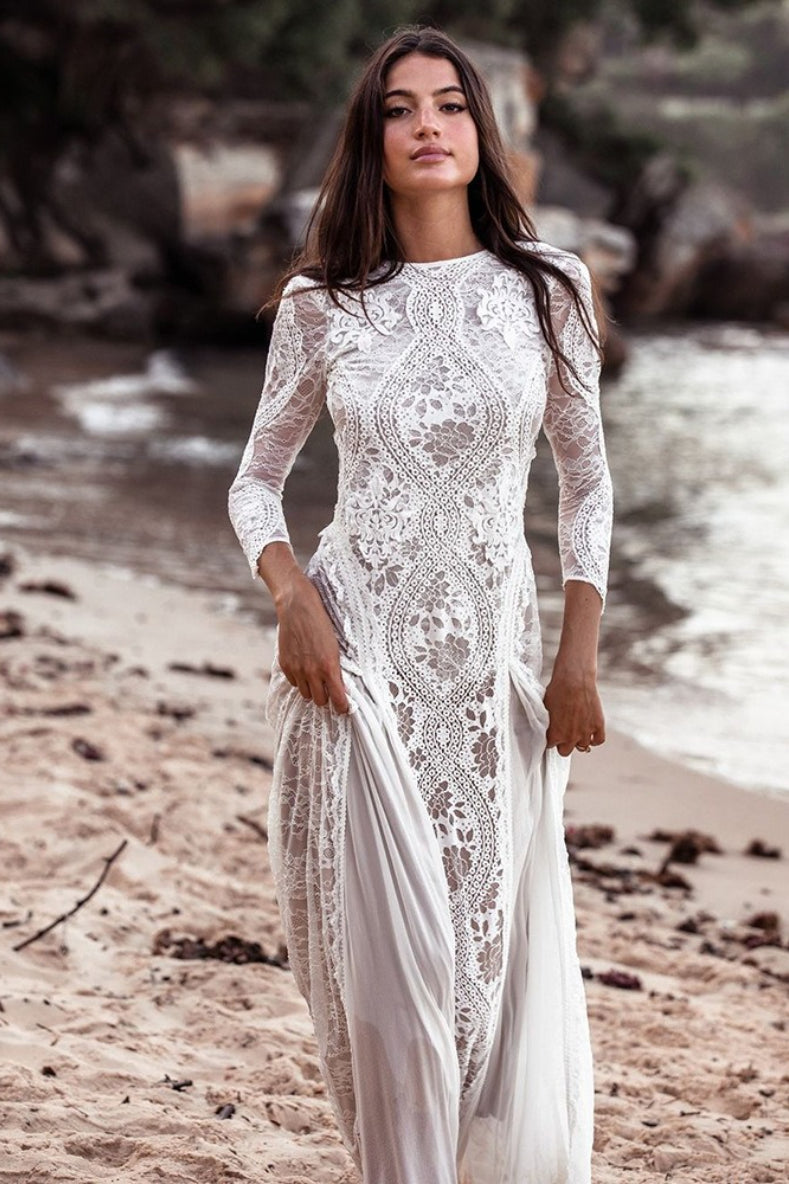 Round Neck Long Sleeved Lace Back Prom Dress