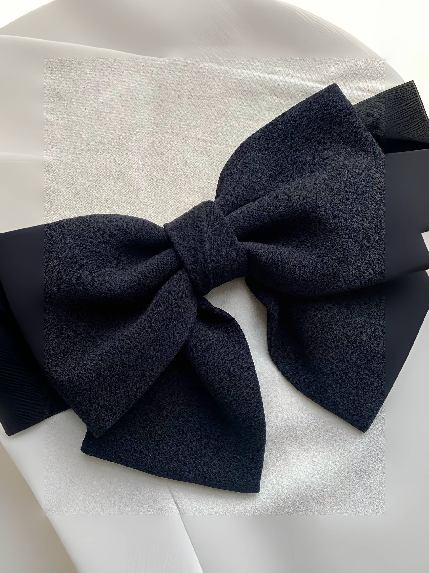 Shoulder Off Bow Dress