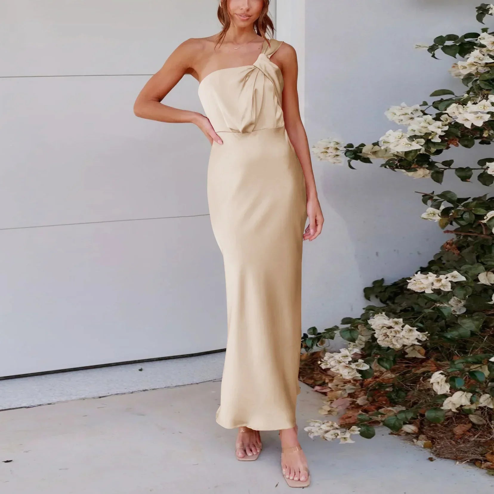 Refined OneShoulder Satin French Slim Ladies Midi Dresses