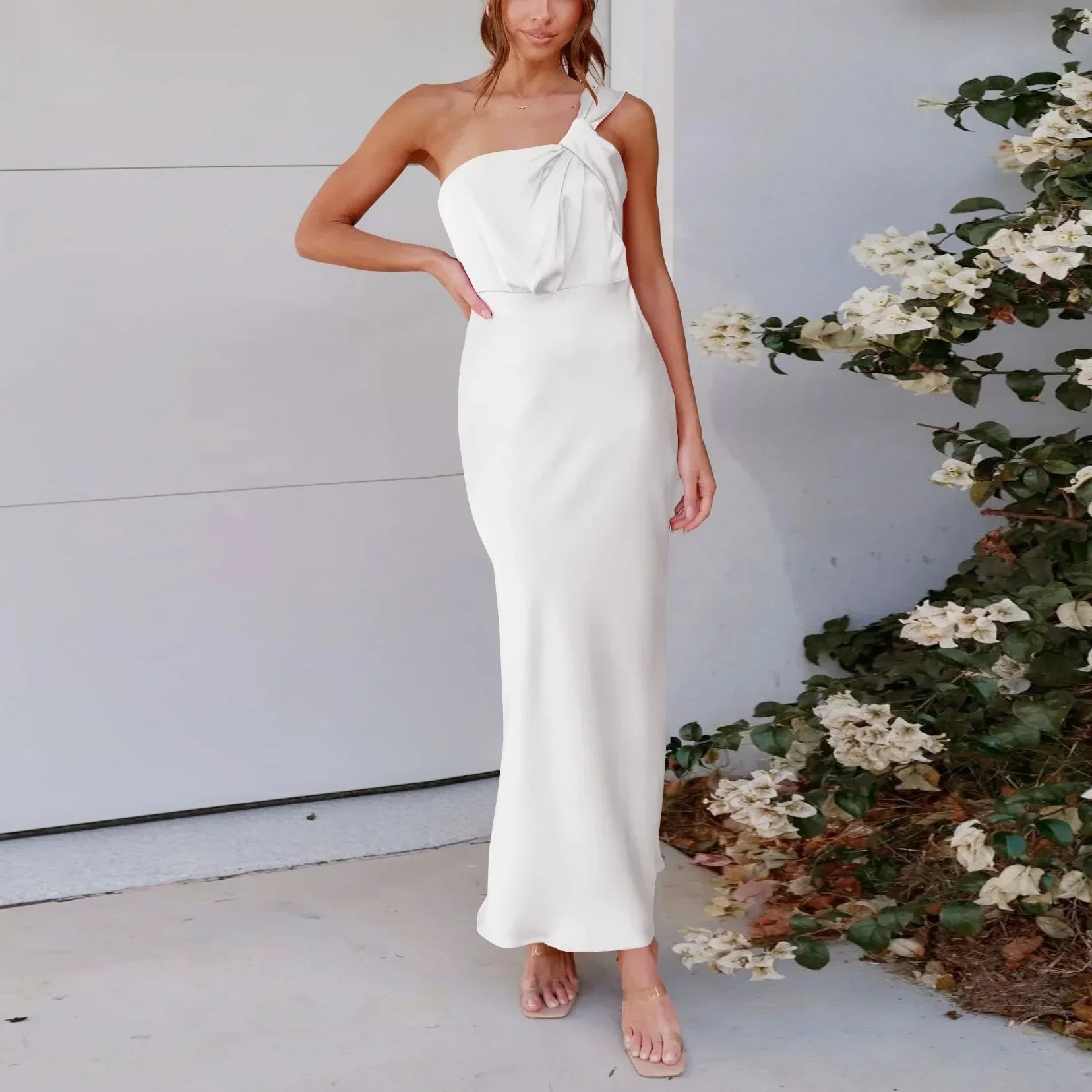 Refined OneShoulder Satin French Slim Ladies Midi Dresses