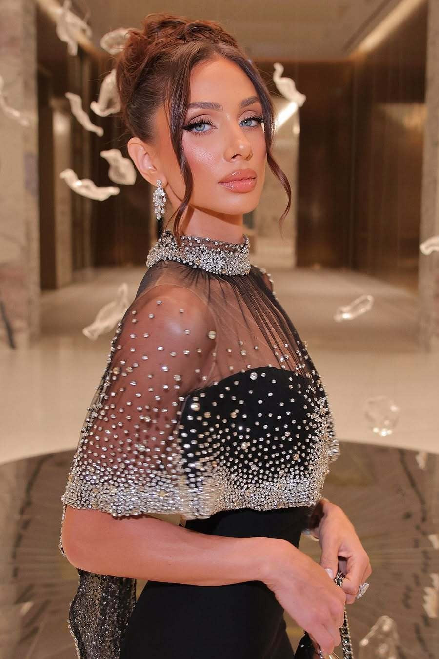 Graceful Cape Shawl Rhinestone Bodycon Prom Dress
