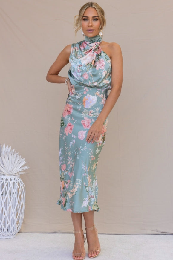 Wine Country Dates Bloom Halter Neck Elastic Waist Maxi Dress