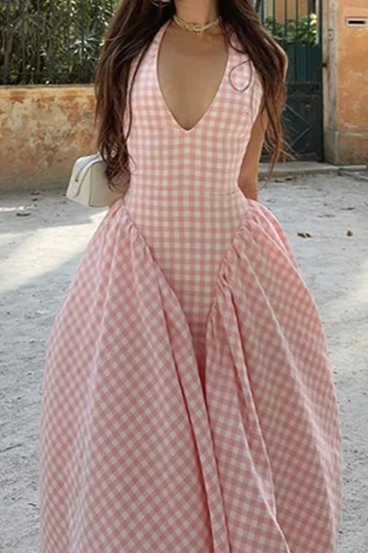 Graceful WaistPleated Maxi Dress