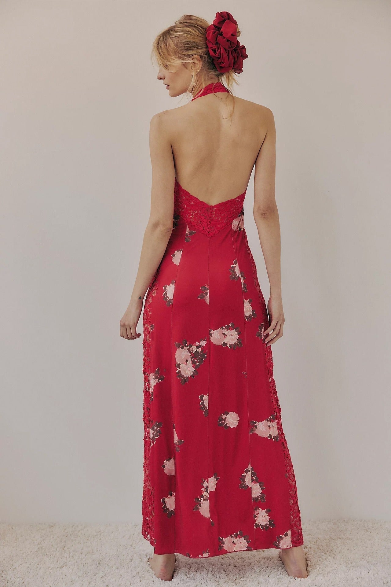 Chic Floral Spaghetti Strap Maxi Lace Dress