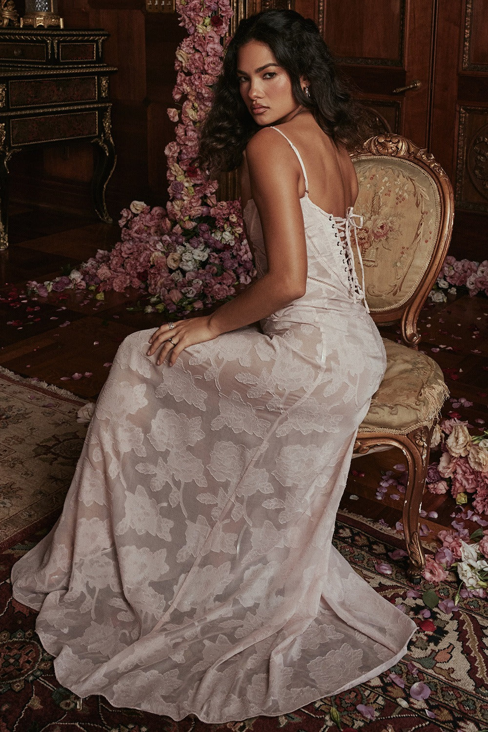 Lace Edition TieStrap Romantic Maxi Dress