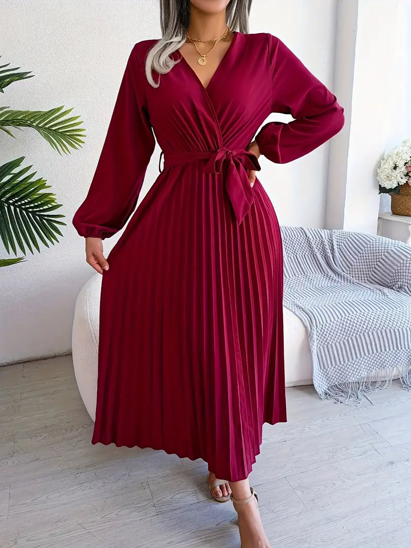 Effortless Verónica Pleated Midi Dress Chic Silhouette Collection