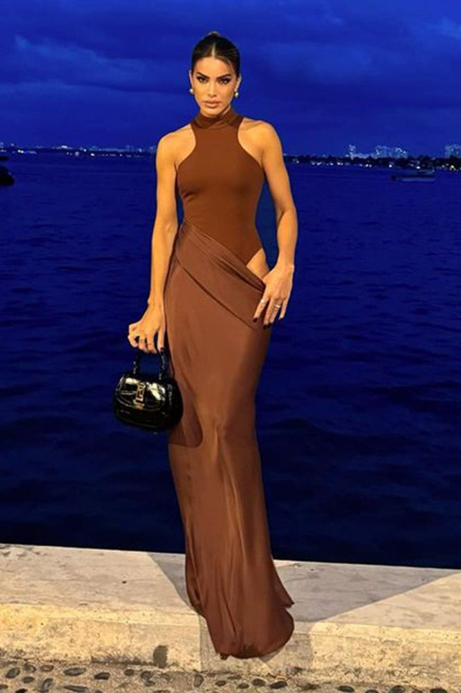 Cutout Sleeveless Shaped Fit Maxi Dress