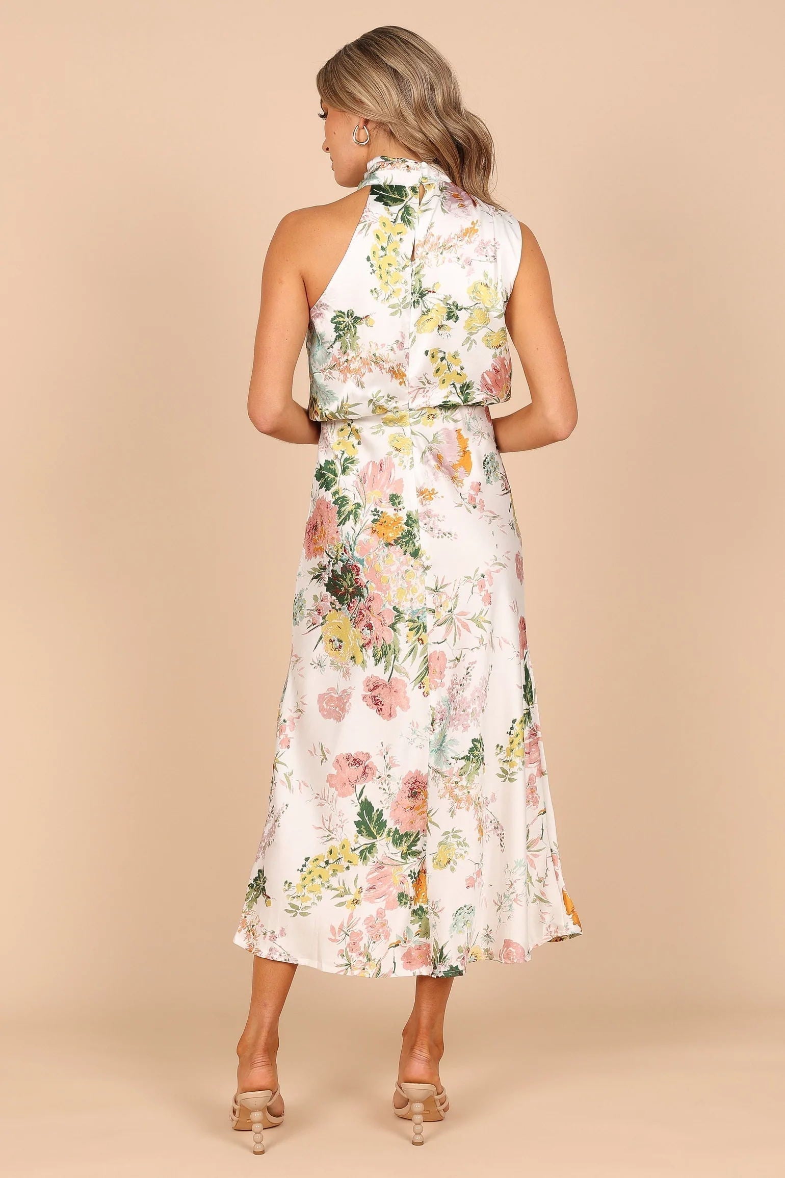 Wine Country Dates Bloom Halter Neck Elastic Waist Maxi Dress