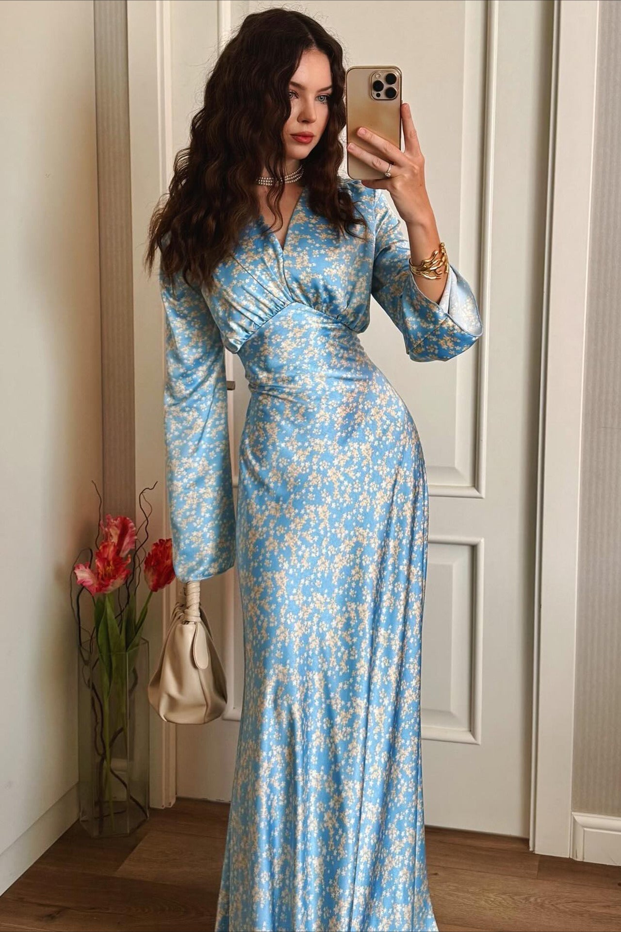 Chic V Neck Flare Sleeve Maxi Floral Dress