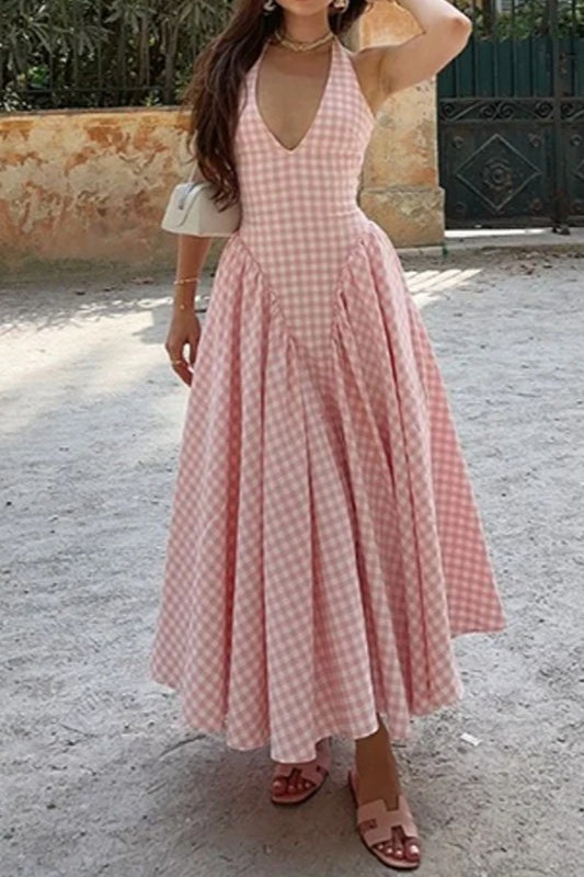 Graceful WaistPleated Maxi Dress