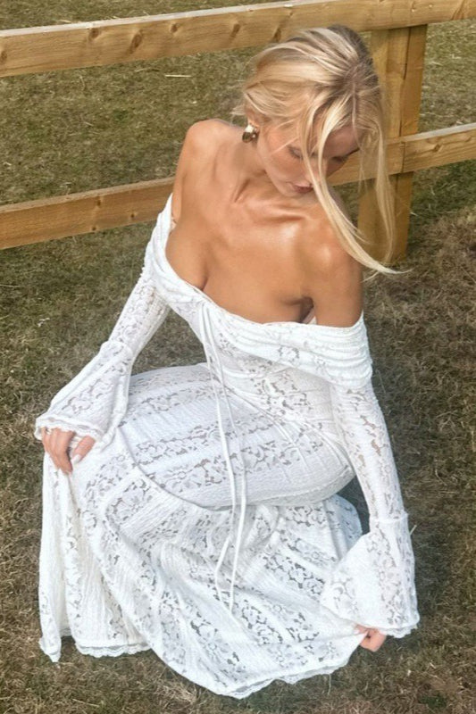 Lace Edition Bustier Bell Sleeve Maxi Dress