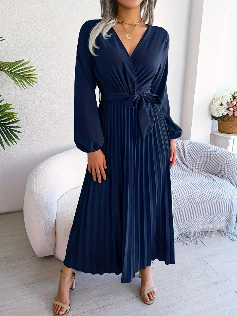 Effortless Verónica Pleated Midi Dress Chic Silhouette Collection