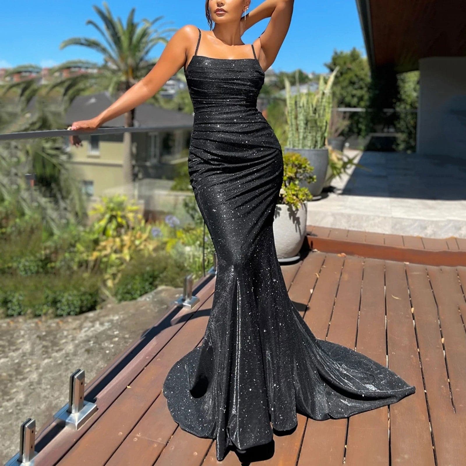 Trend Halter Neck Prom Dresses