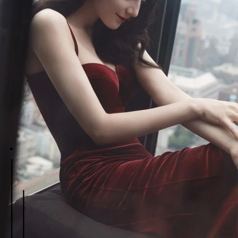 Velvet Lady Slip Chest Pad Thin Inner Bottom Hip Wrapping Midi Dresses