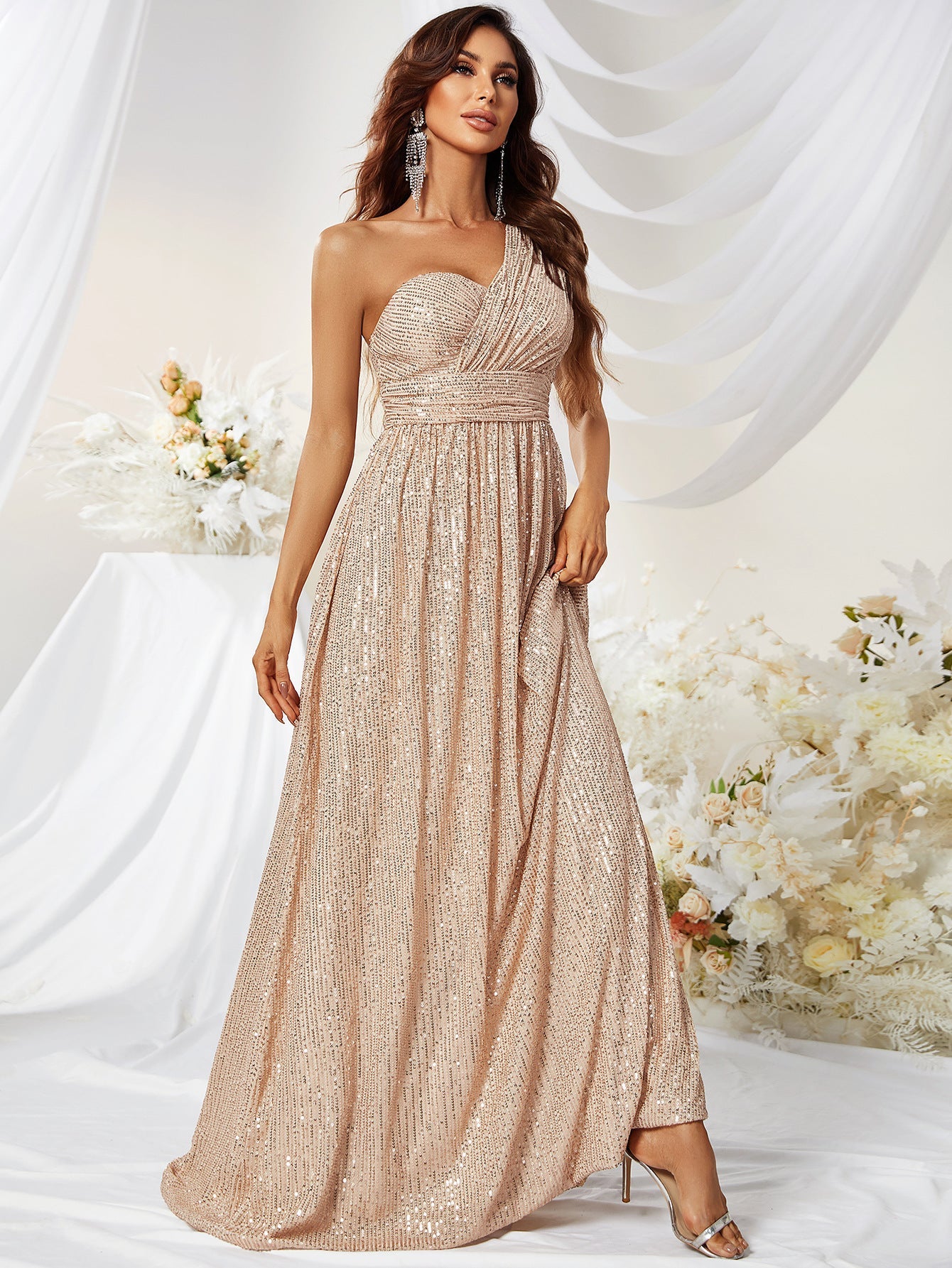 Evening Dress Oblique Shoulder Sleeveless Refined Sequined Party Dress Maxi Dress