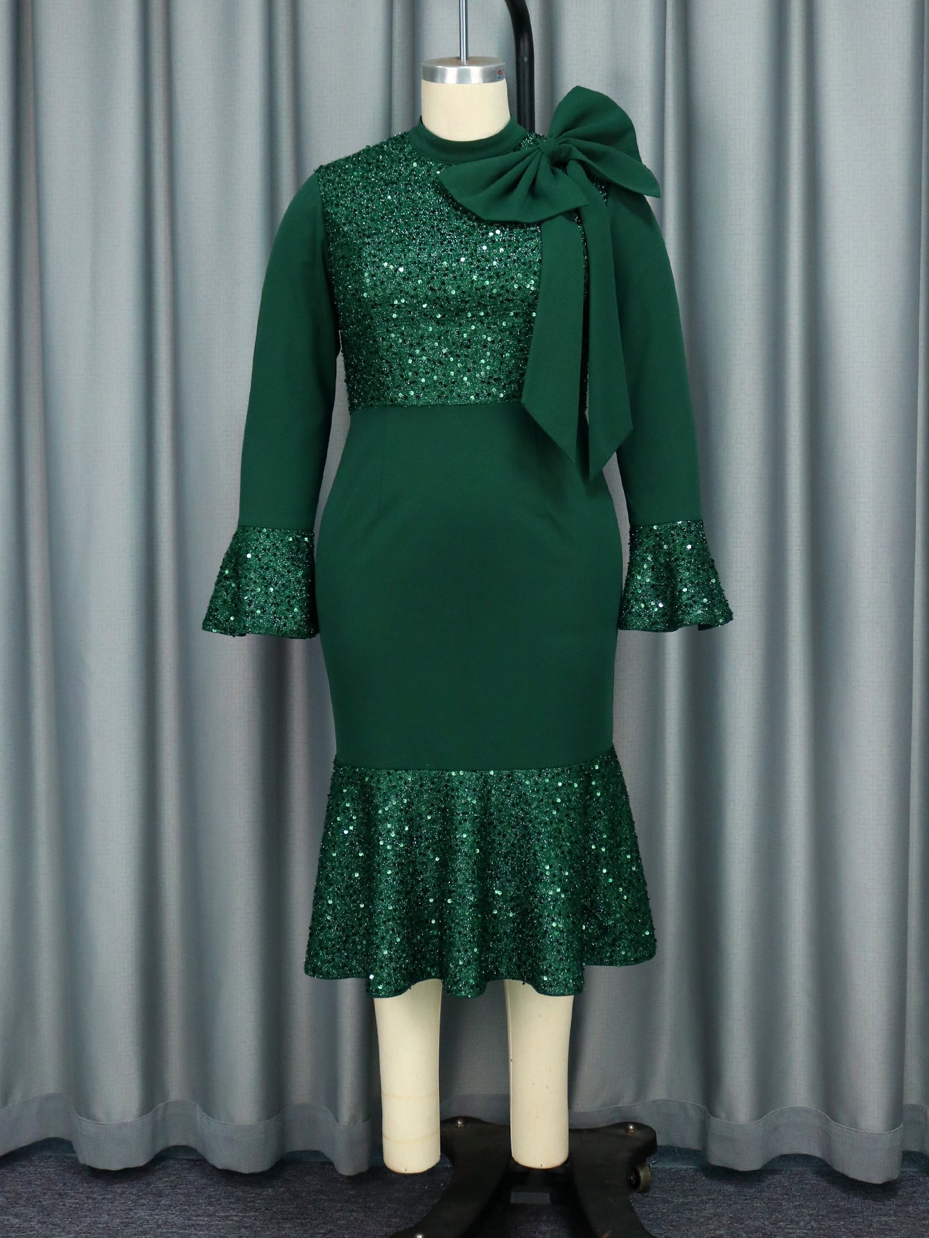 Bell Socialite Sleeve Fishtail Light Dress Party Cocktail Sequin Dress Party Dress