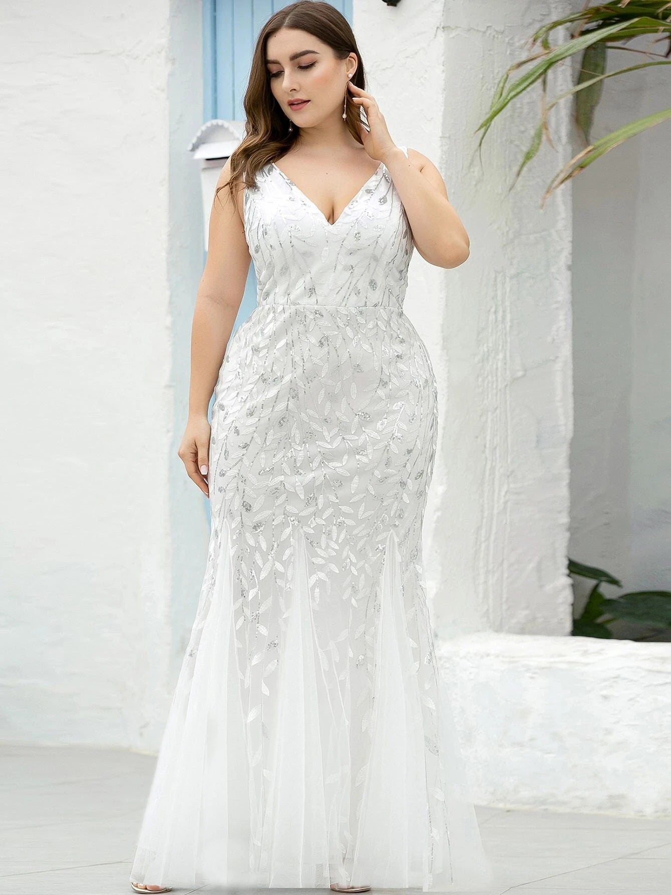 Evening Dress V neck Tulle Embroidered Sequ Sexy Mermaid Prom Dress Women Stylish Dress