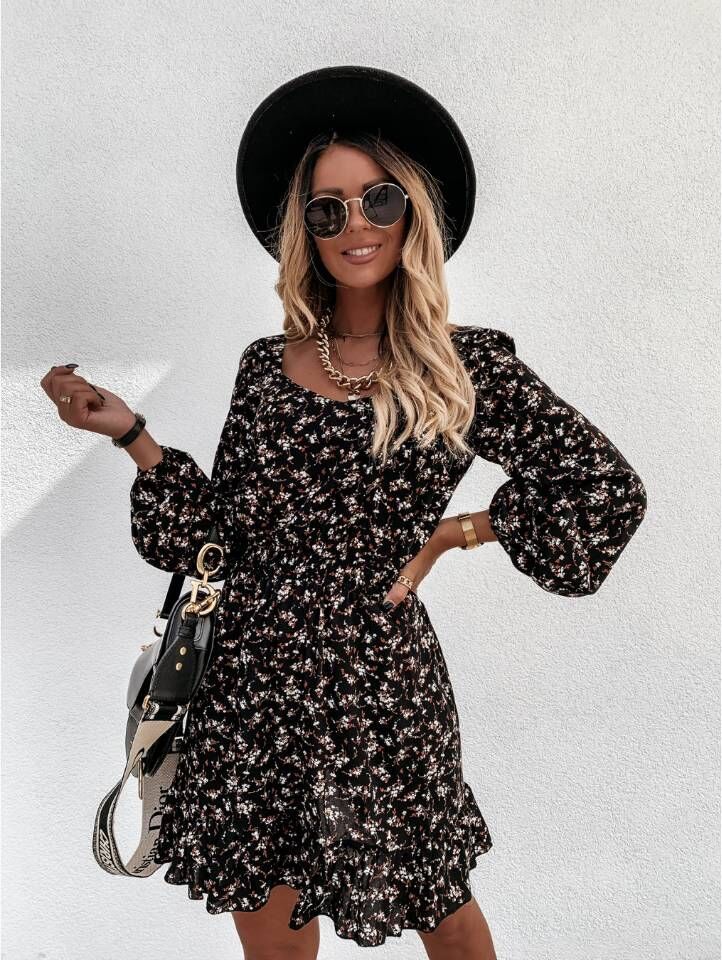 Romani Textured Botanical Shift Dress