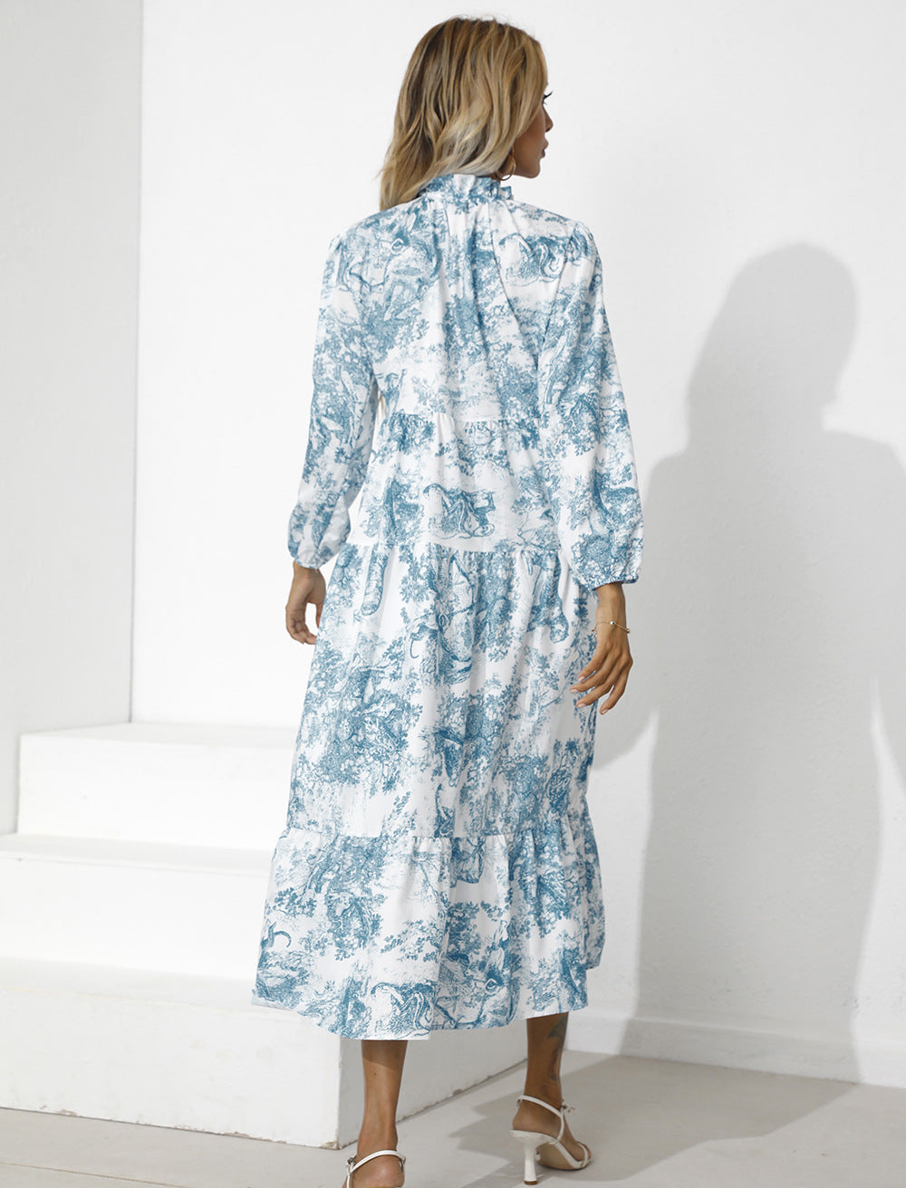 Tempe Flower Ruffle Midi Dress Blue