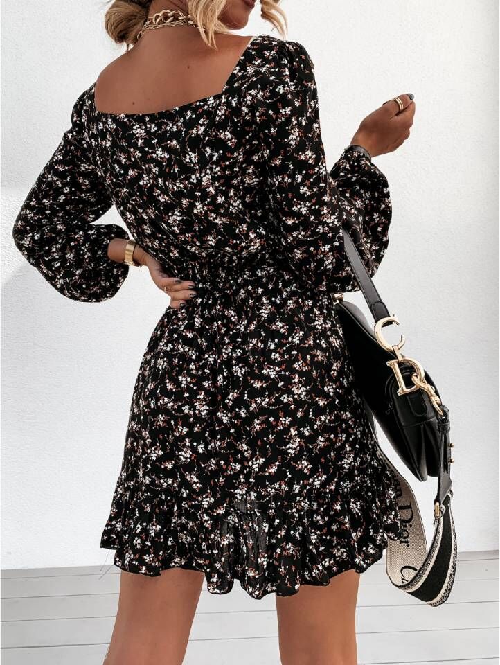 Romani Textured Botanical Shift Dress