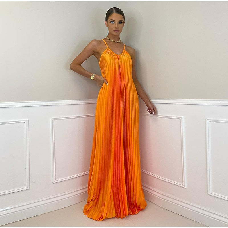 Kissnovaa - Pleated Long Halter Sleeveless Sling Banquet Dress