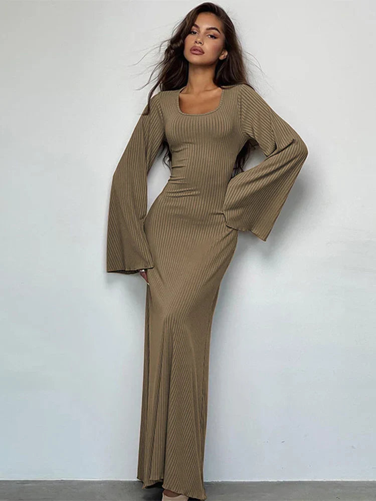 2024 Graceful Bodycon Flare Sleeve Maxi Dress