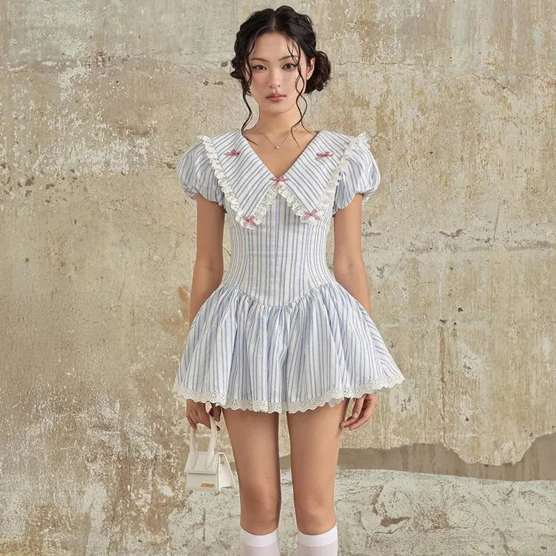 Comfortable Girl Chelsea Collar Mini Dress