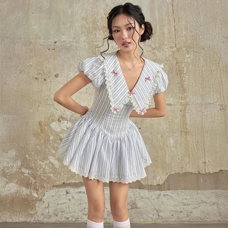 Comfortable Girl Chelsea Collar Mini Dress