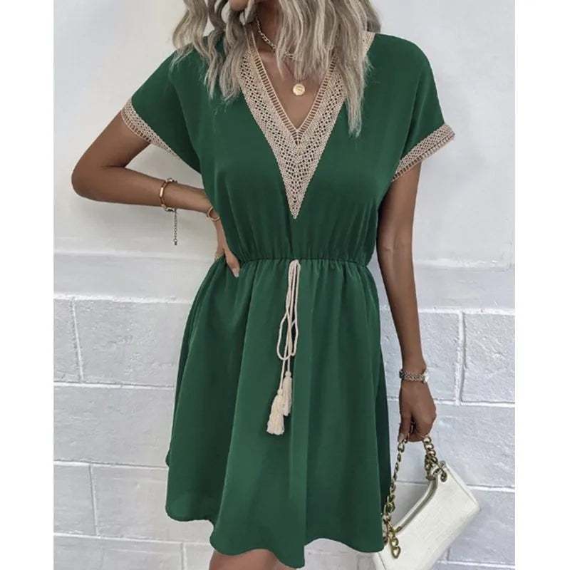 Sweet Fresh Solid Short Lace VNeck Waist Panel Skirt Midi Dresses