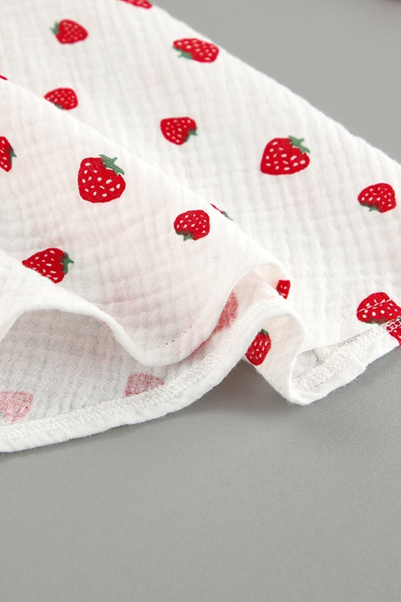 Print Strawberry Puff Sleeve Cotton Dress