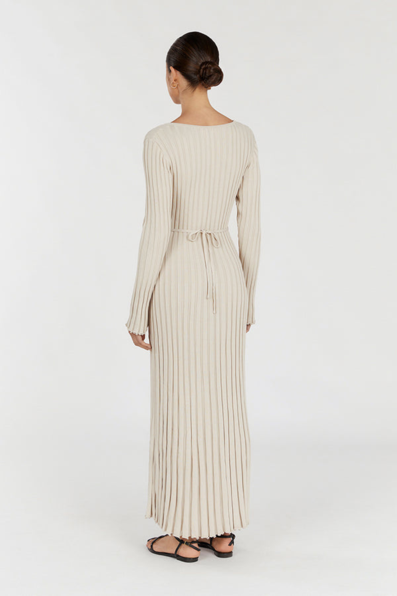 Minimalist Verónica Midi Dress with V Neck and Knitted Sleeves Elevated Occasion Wear
