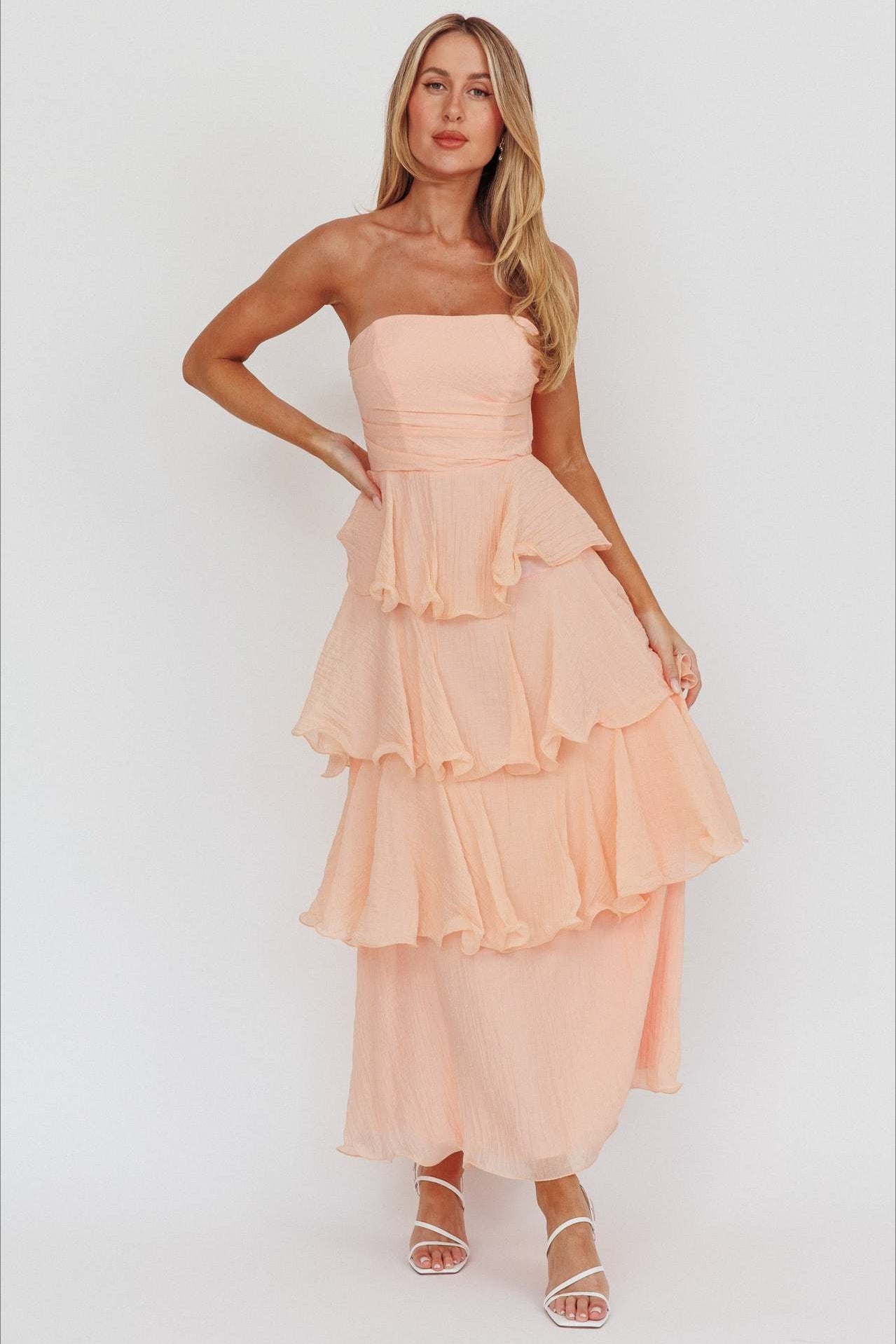 Chic Slim Fit Strapless Backless Ruffled Prom Dress