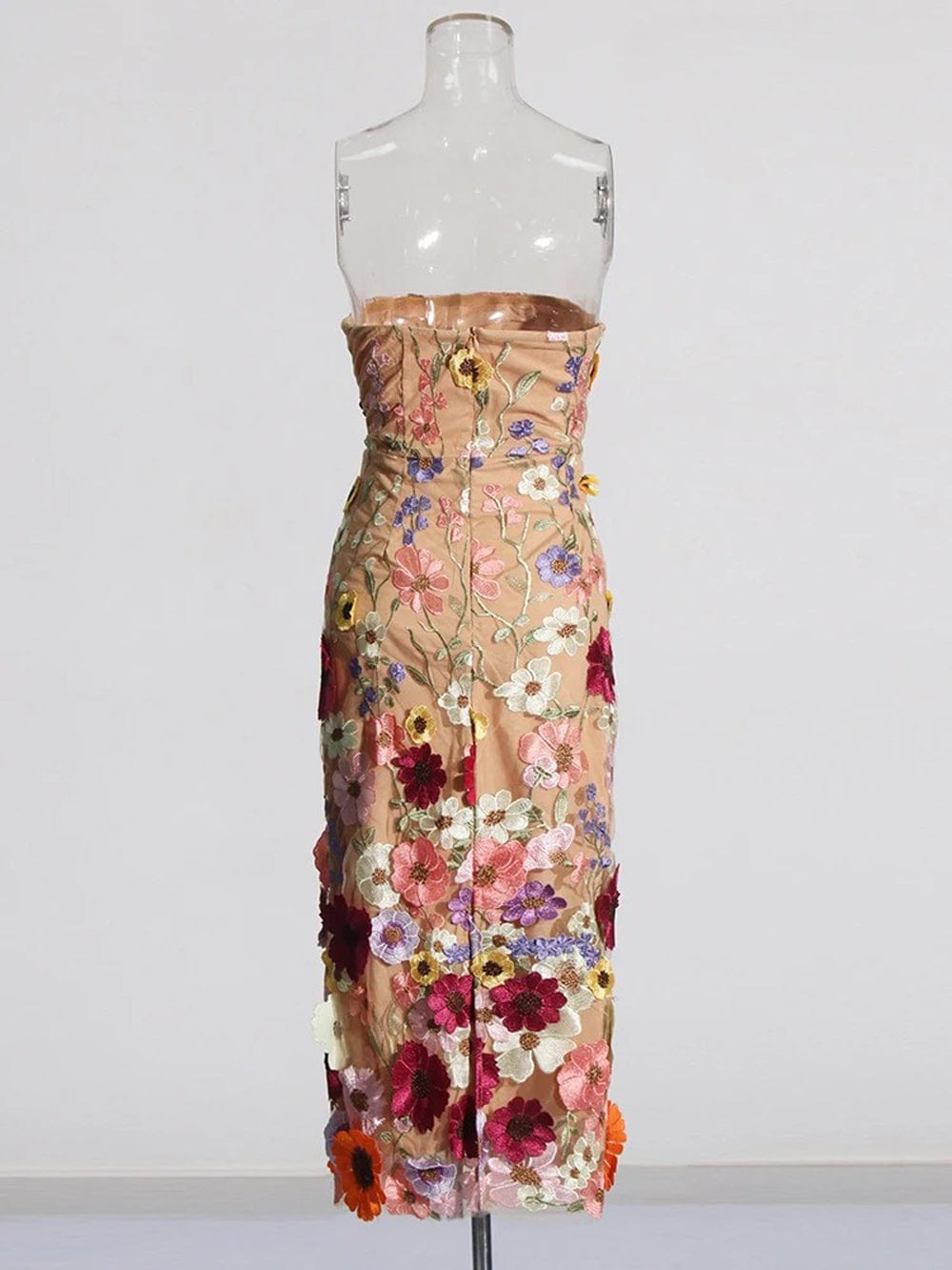 Appliques Calysta Sleeveless Midi Dress
