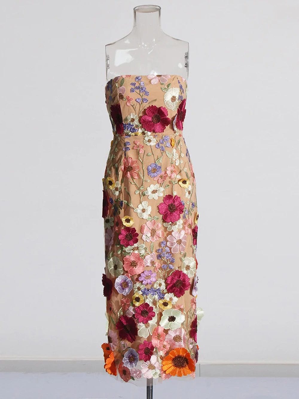 Appliques Calysta Sleeveless Midi Dress
