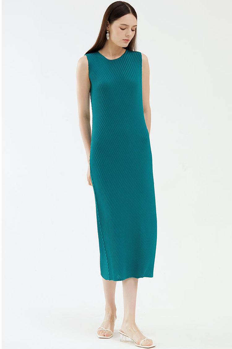 Diagonal Comfy Pleated Crew Neck Sheath Sleeveless Midi Dress - Emerald Green