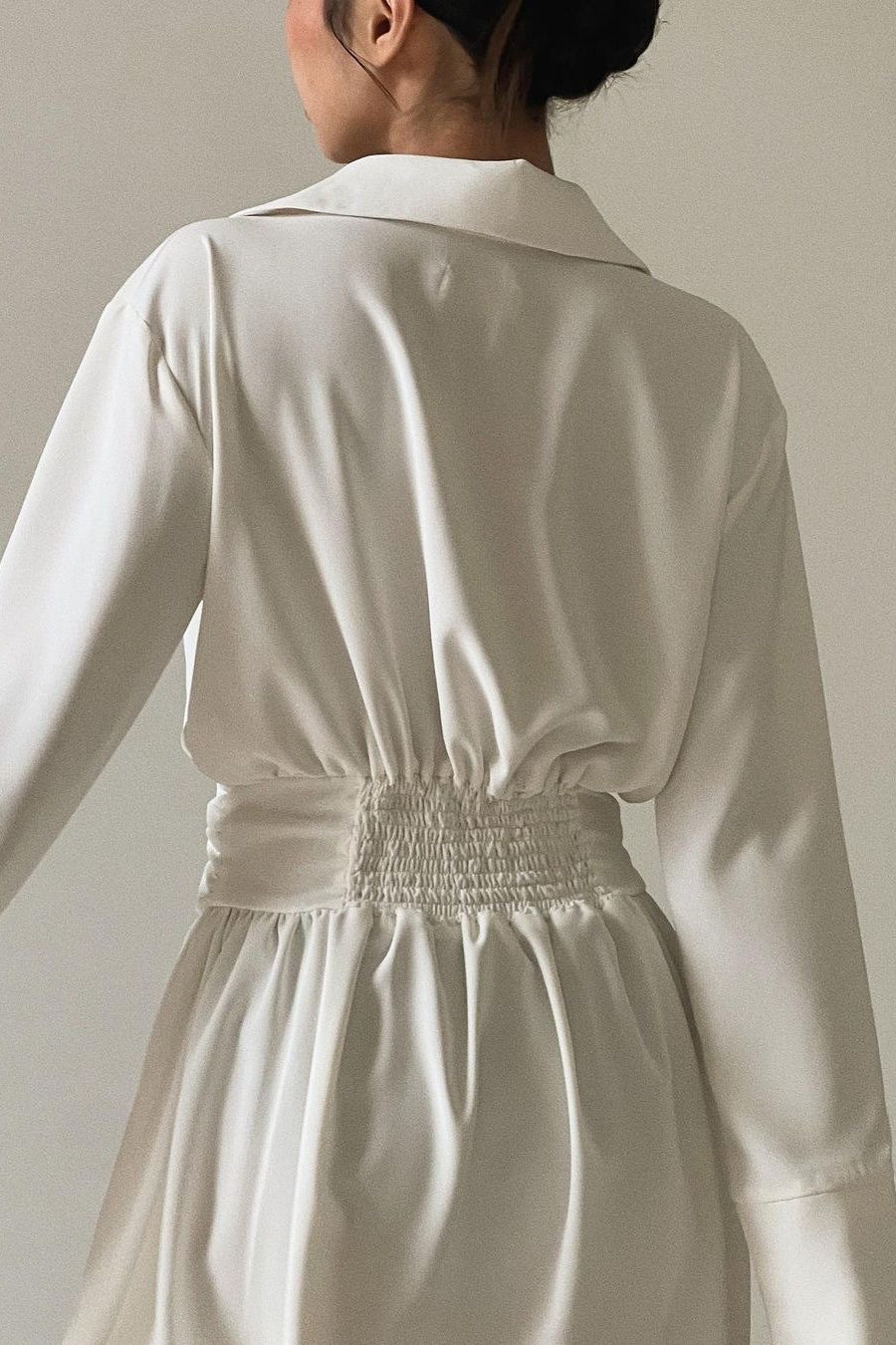 Neck V Ruched Long Sleeve Midi Dress