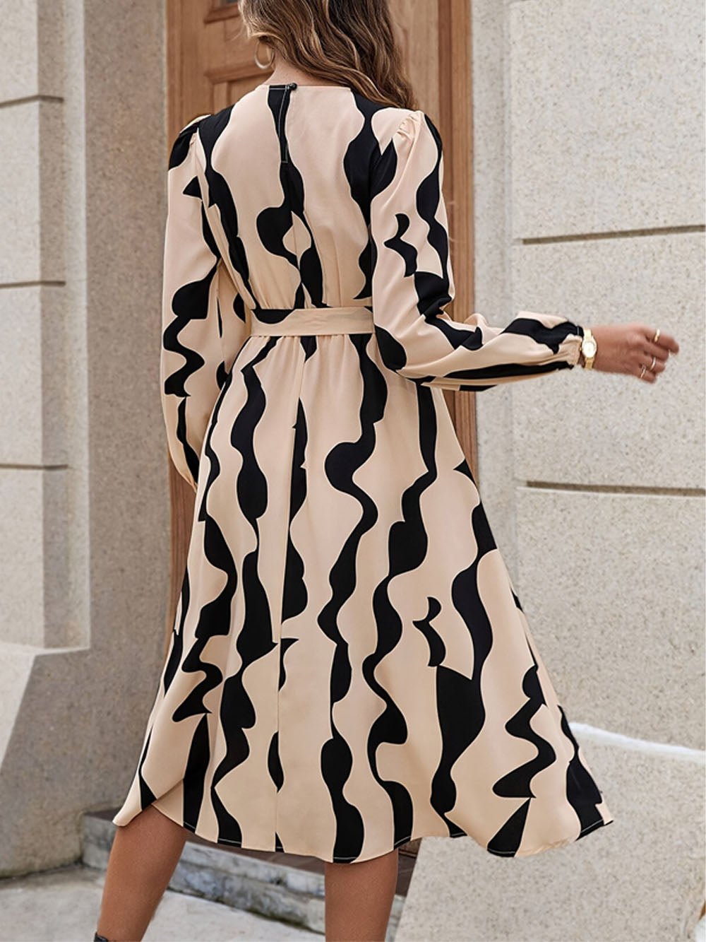 Long Mary Sleeve Midi Dress