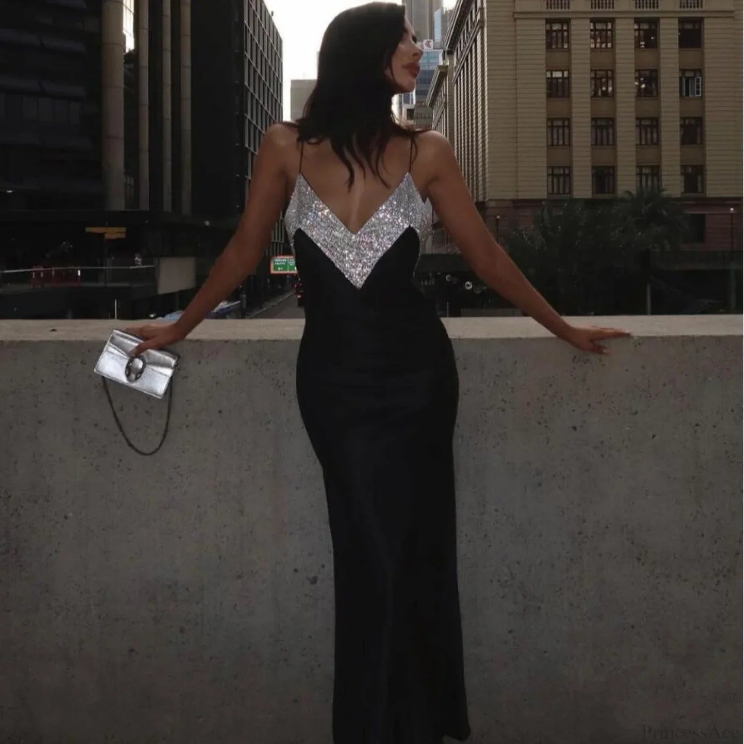 Chic Deep-V Rhinestone Bandage Dress Prom Dress