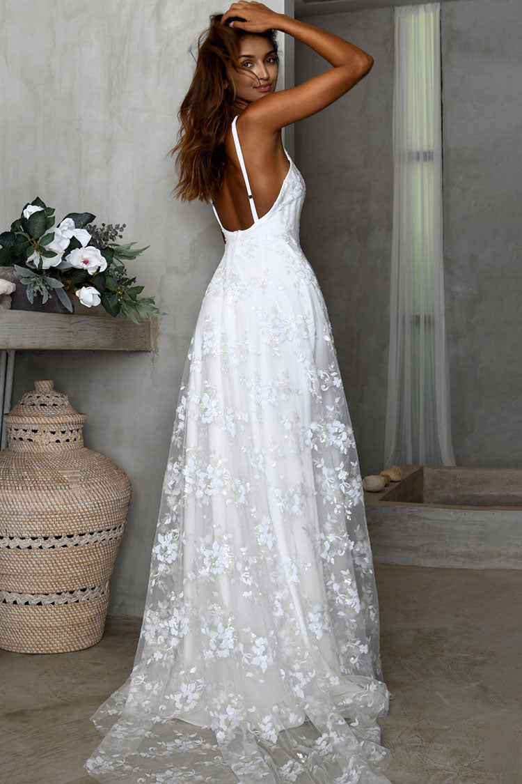 Stylish V Neck Lace Applique A-Line Maxi Beach Wedding Dress - White