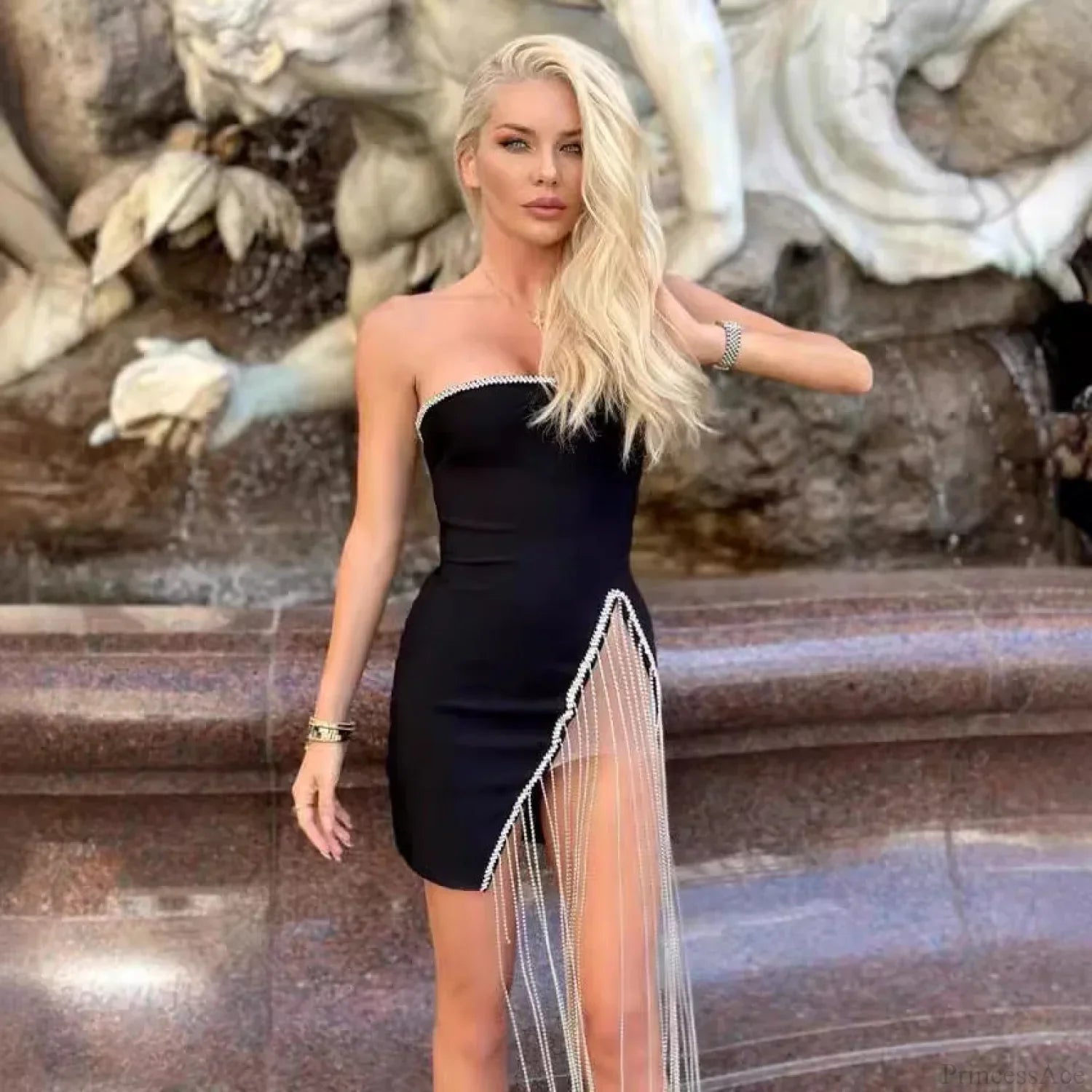Chic Strapless Slit Bandage Mini Prom Dress