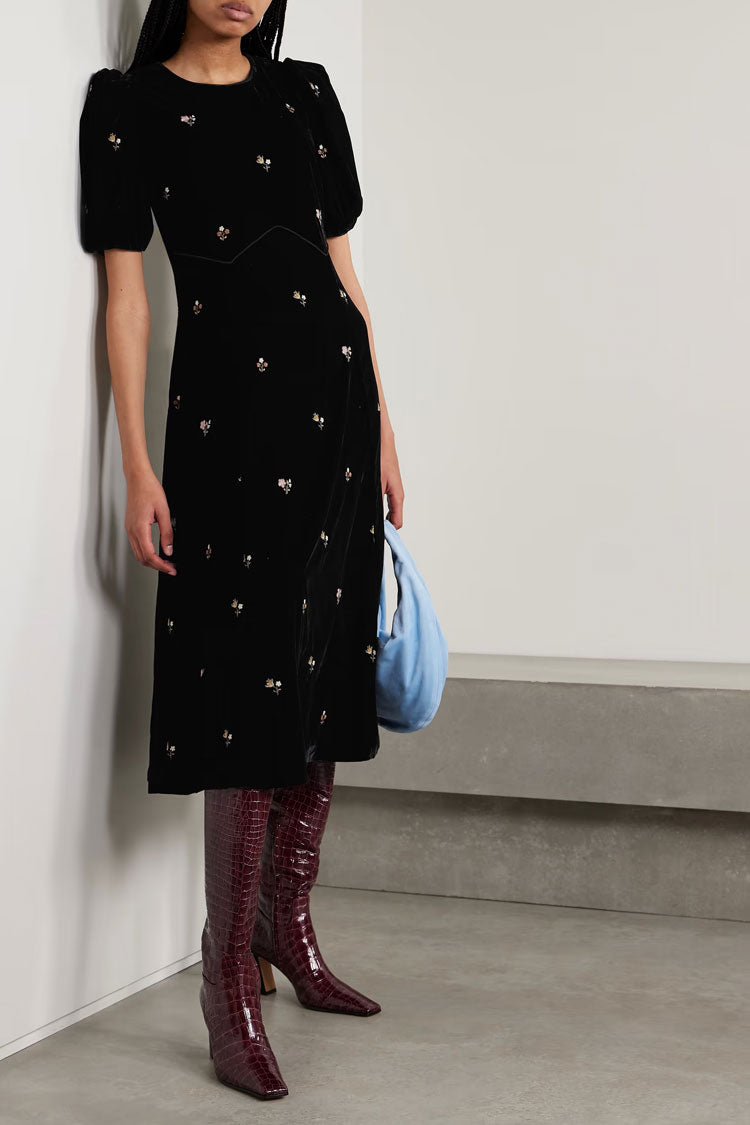 Vintage Bloom Embroidery Puff Sleeve A Line Velvet Midi Dress - Black