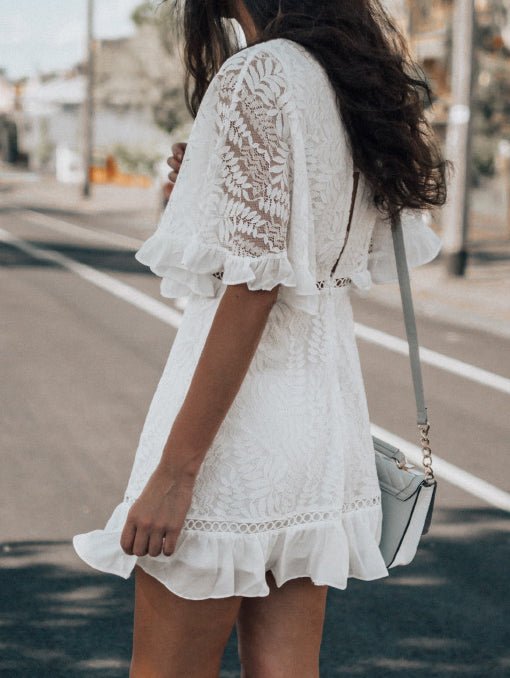 Neck V Lace Short Sleeve Ruffle Dress
