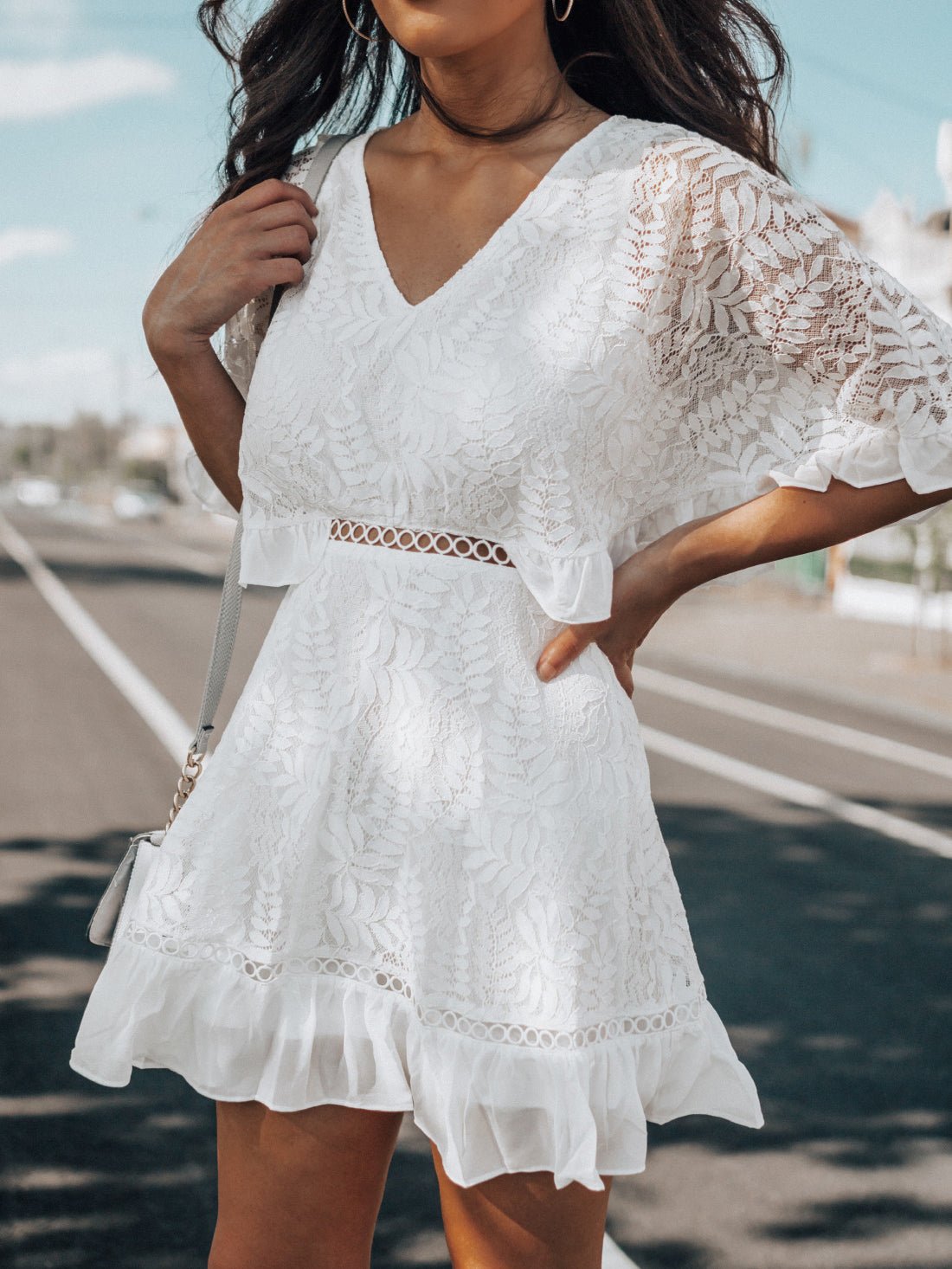 Neck V Lace Short Sleeve Ruffle Dress