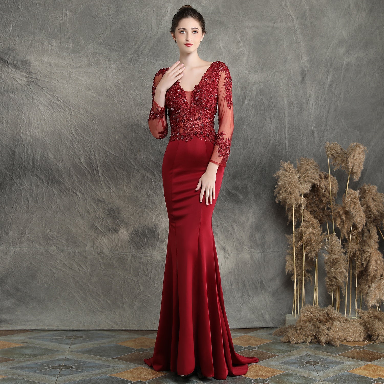 Handmade Applique Beaded Toast Dress Bride Extended Long Sleeve Appreciation Dinner Fishtail Wedding Evening Dress Formal Gown