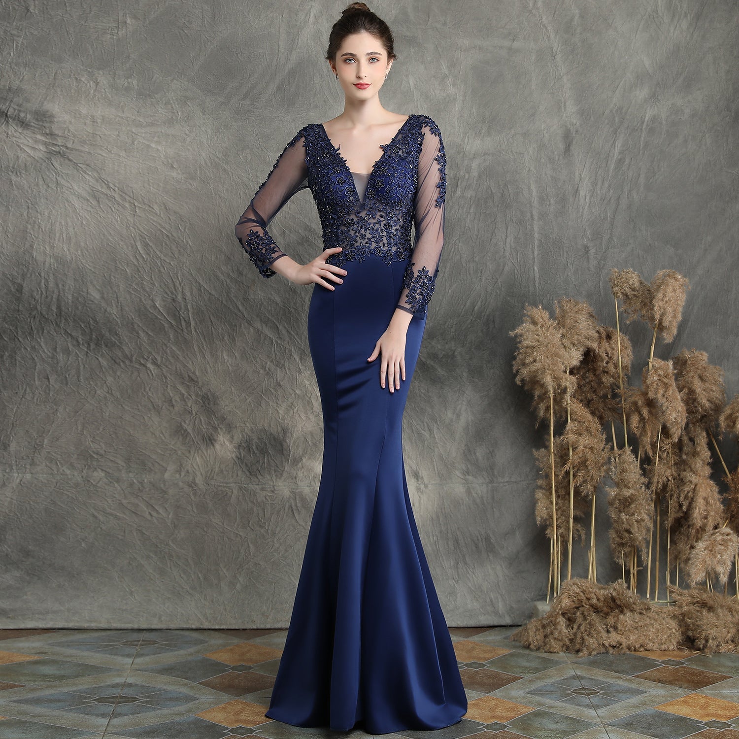 Handmade Applique Beaded Toast Dress Bride Extended Long Sleeve Appreciation Dinner Fishtail Wedding Evening Dress Formal Gown