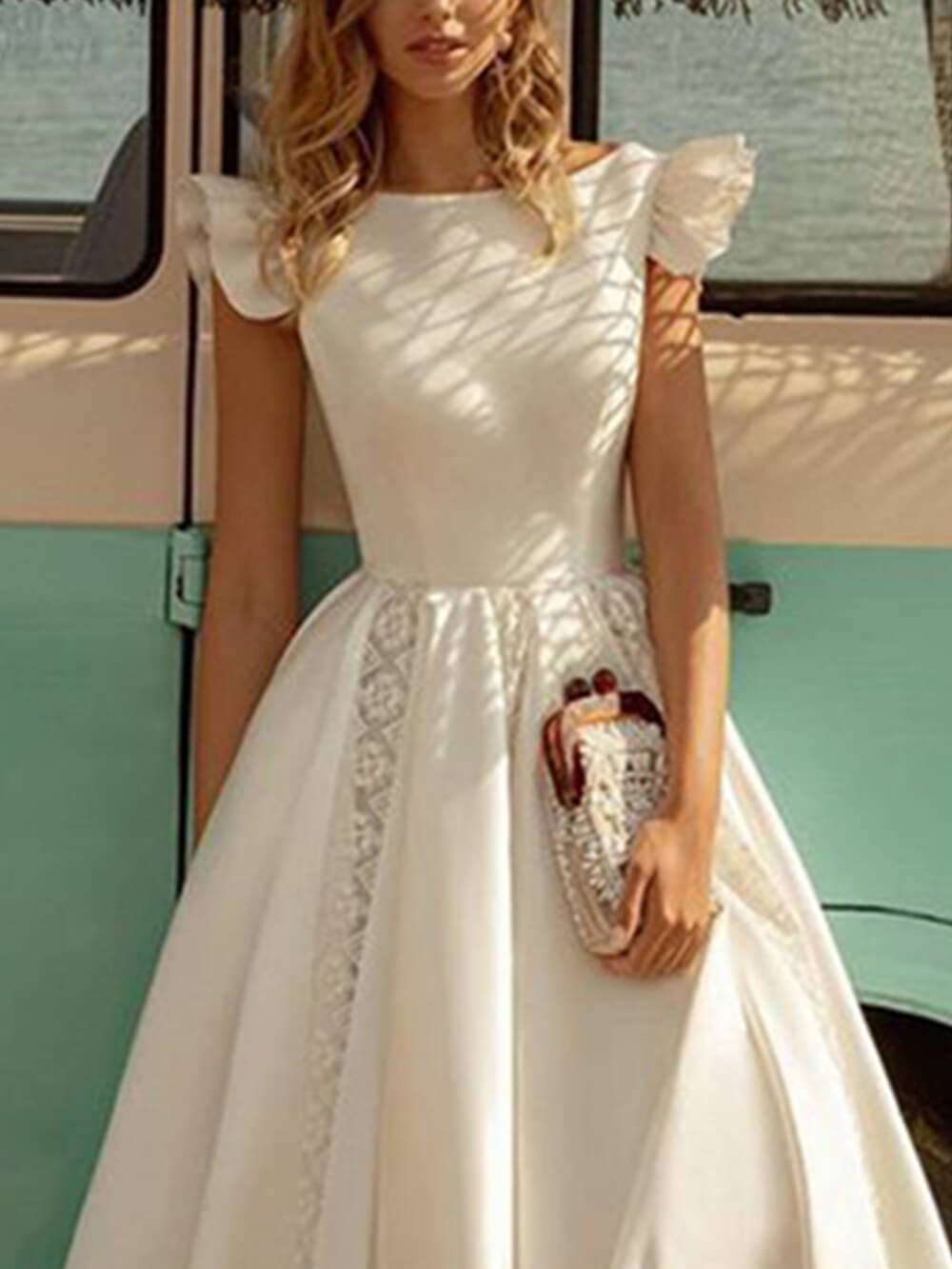 Solid Color Graceful Puff Midi Dress