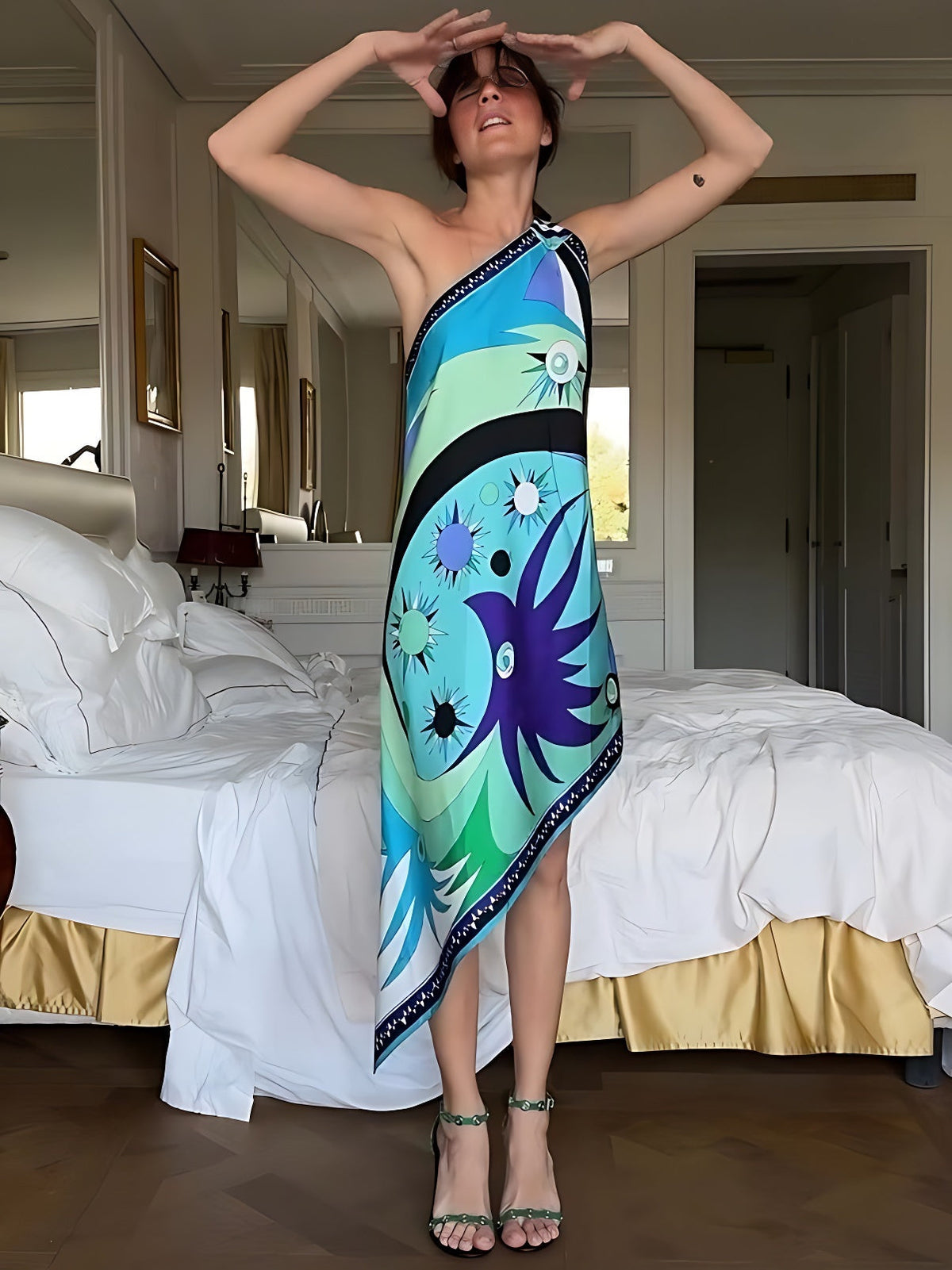 Print Stella Off Shoulder Asymmetric Midi Dress