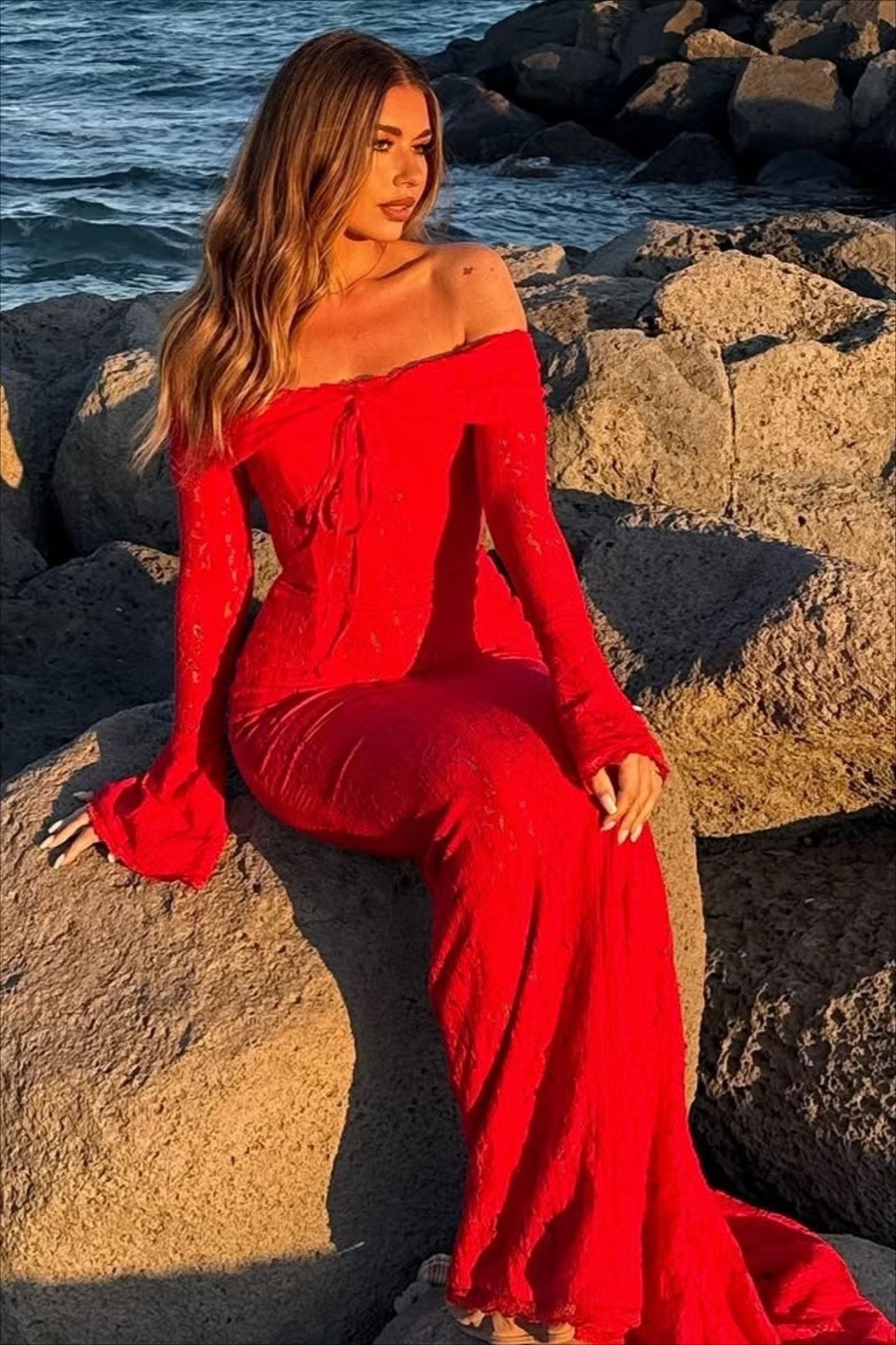Lace Edition Bustier Bell Sleeve Maxi Dress